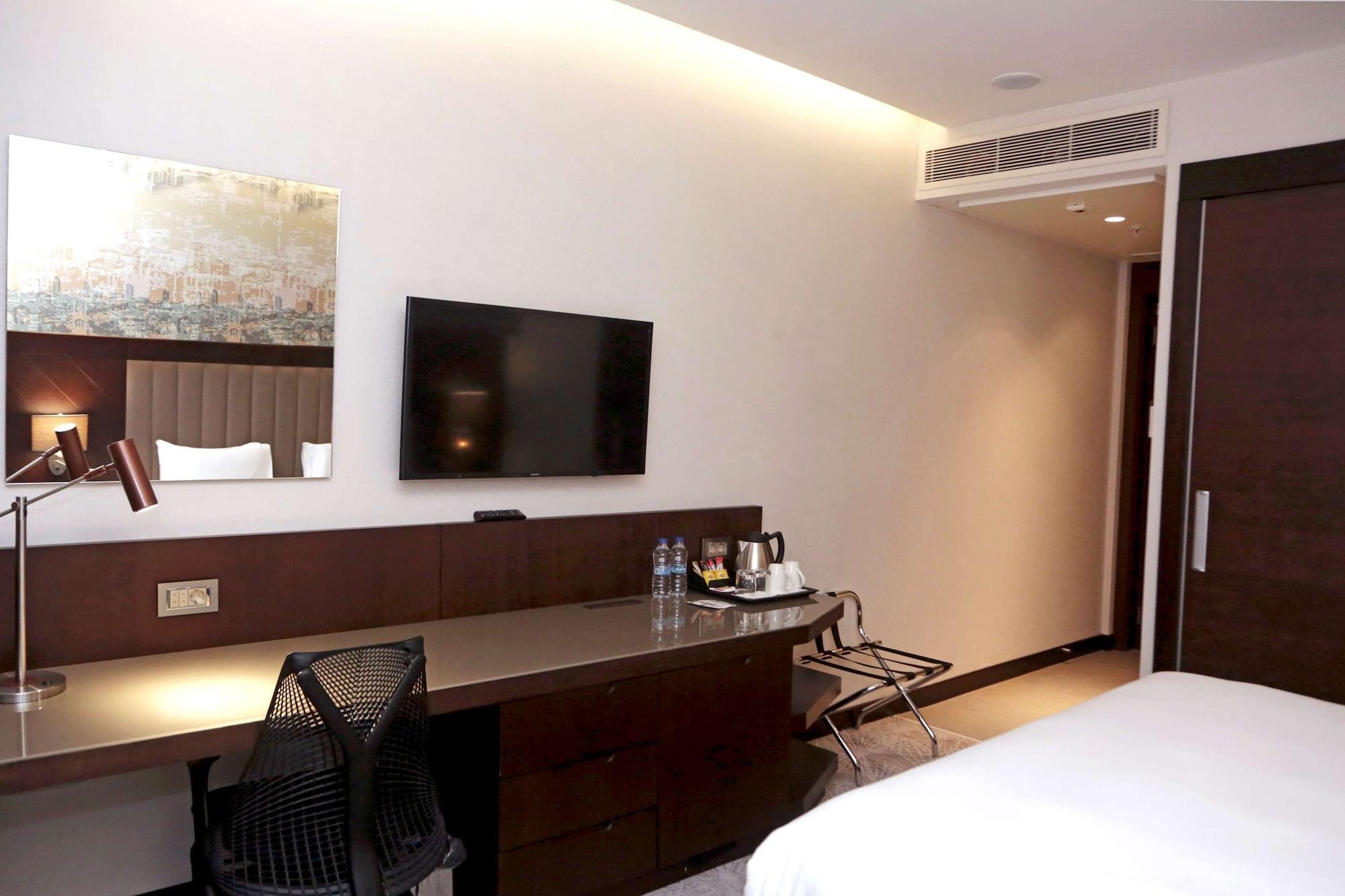 Doubletree By Hilton Istanbul Umraniye Hotel Екстериор снимка A room at the hotel