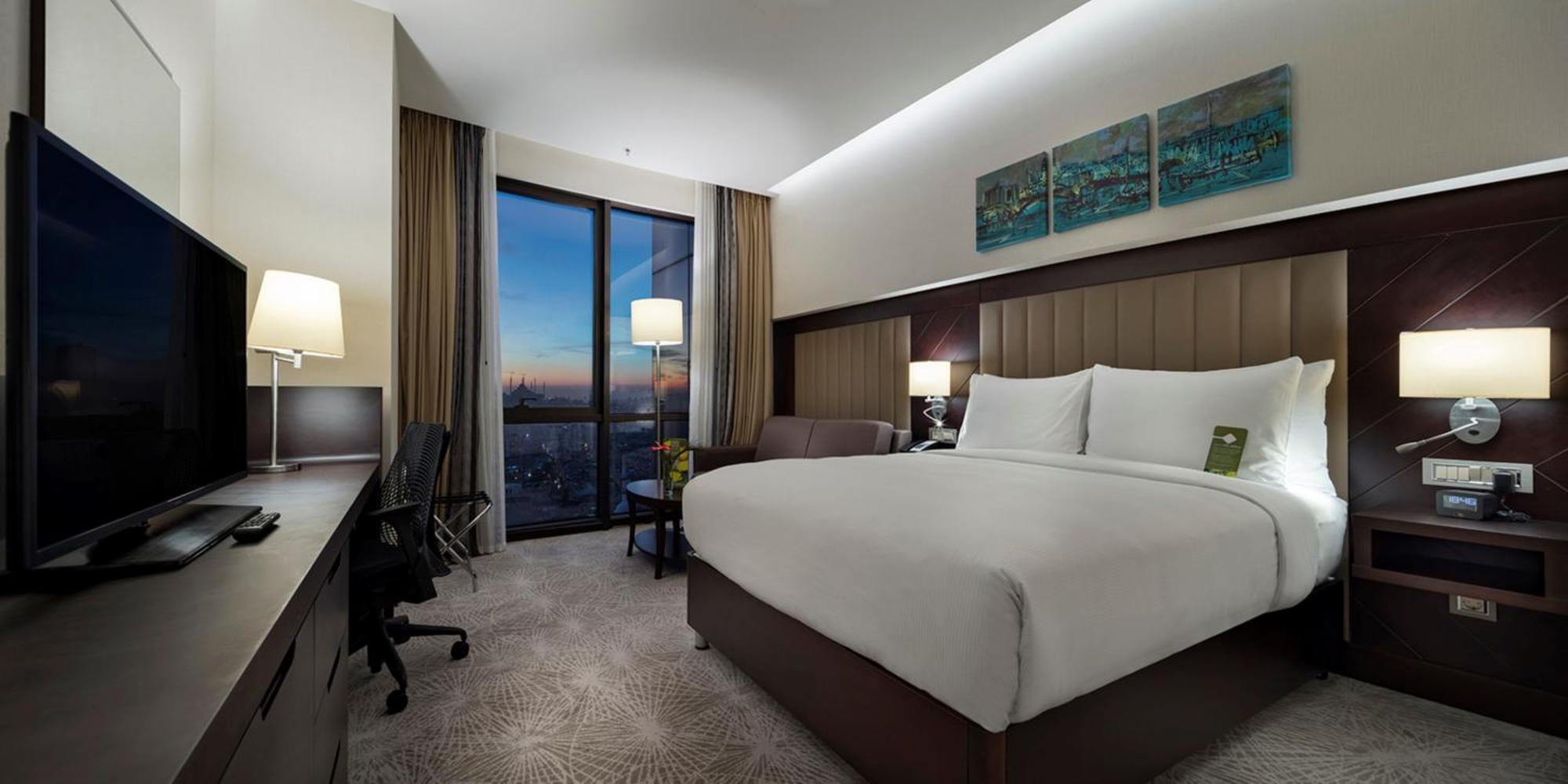 Doubletree By Hilton Istanbul Umraniye Hotel Стая снимка