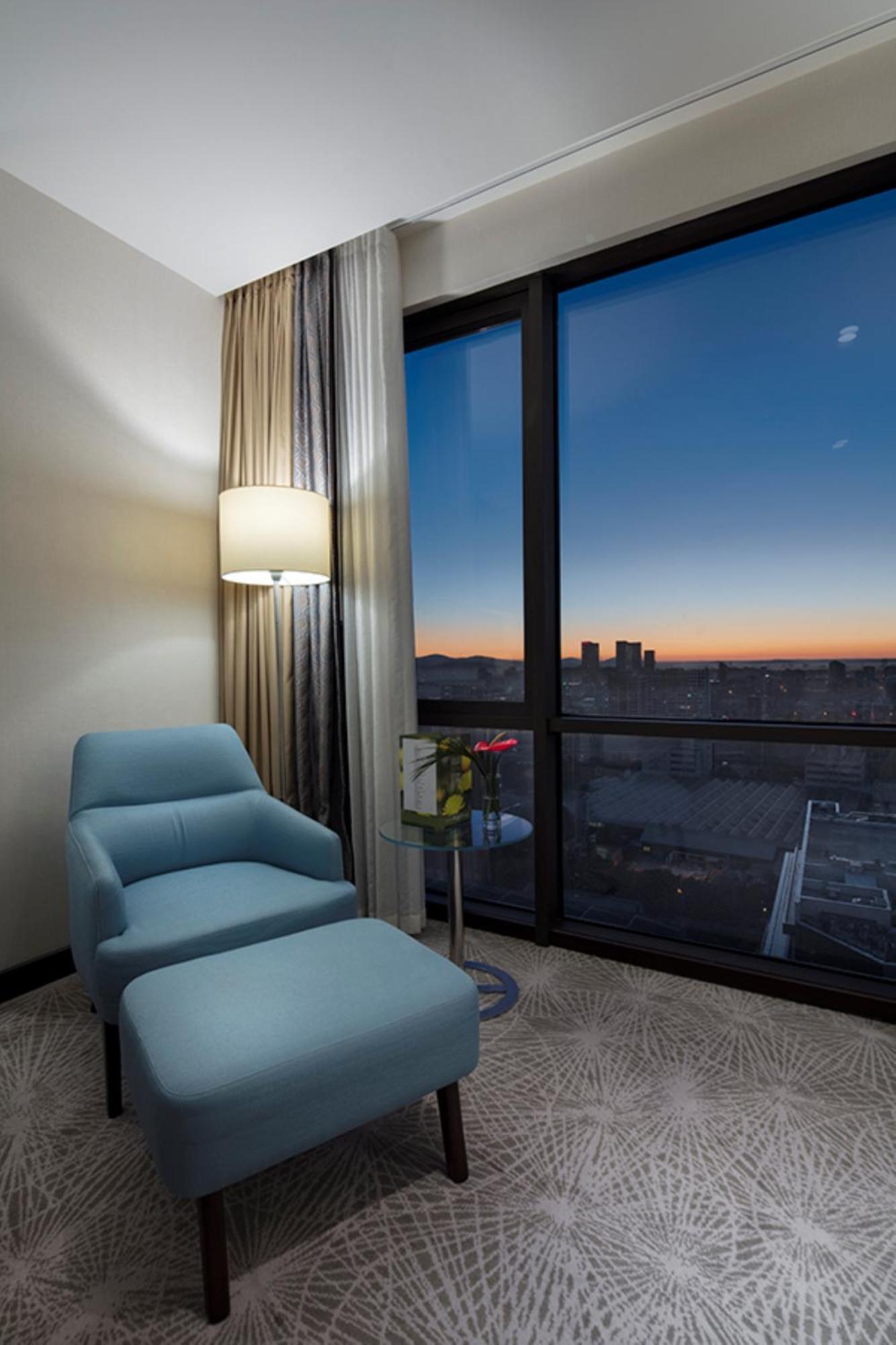 Doubletree By Hilton Istanbul Umraniye Hotel Стая снимка