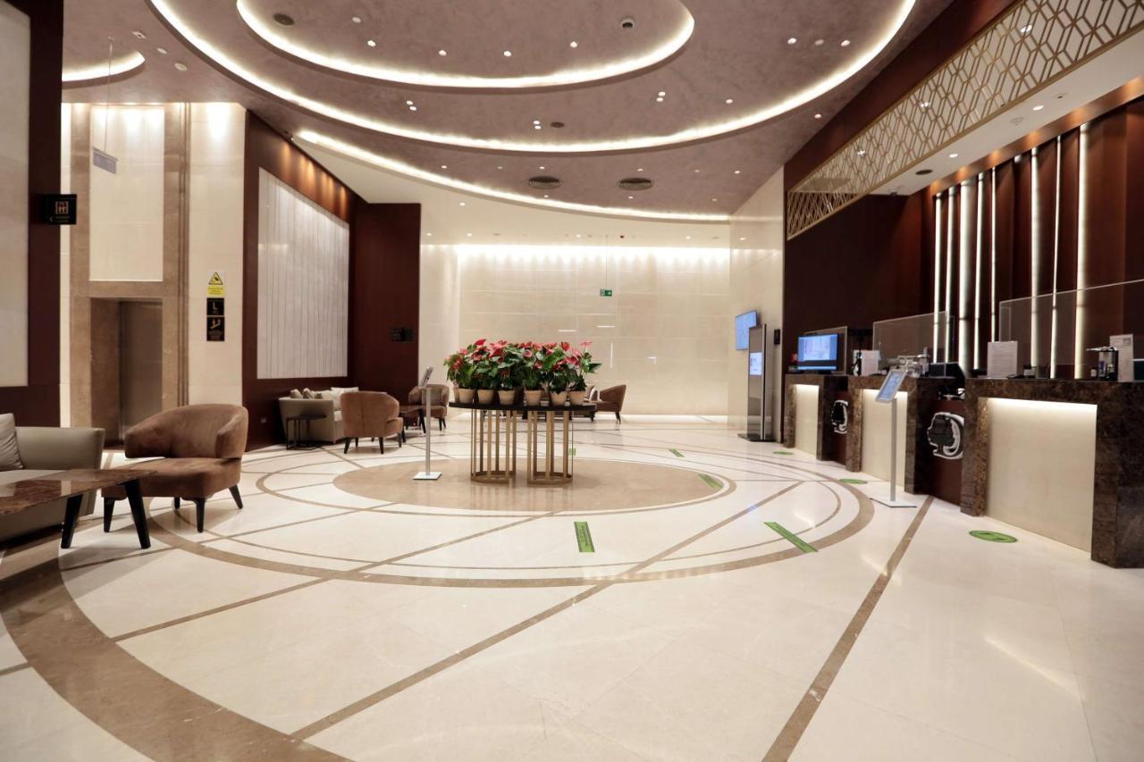 Doubletree By Hilton Istanbul Umraniye Hotel Екстериор снимка Lobby