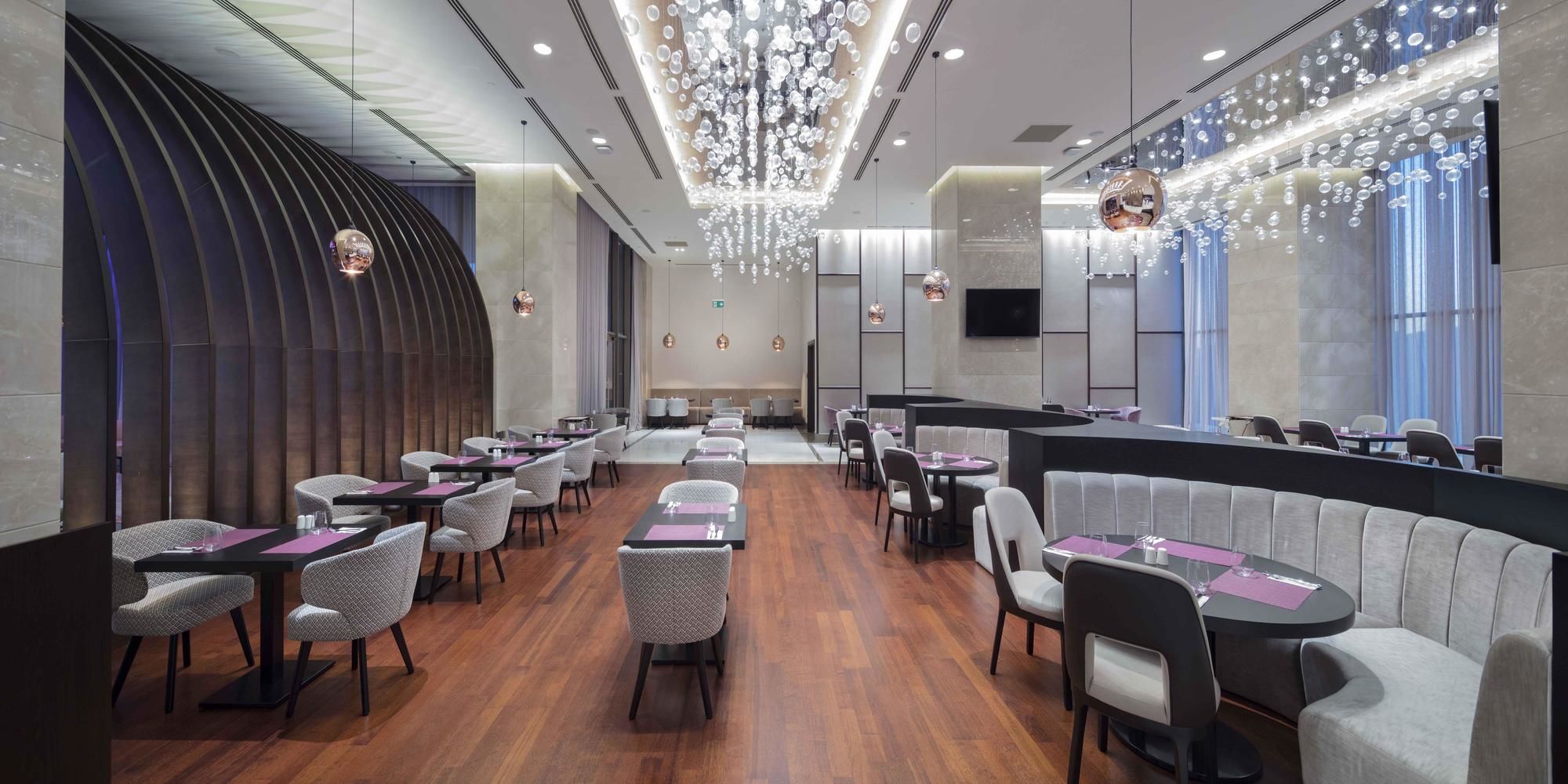 Doubletree By Hilton Istanbul Umraniye Hotel Екстериор снимка The interior of the lounge